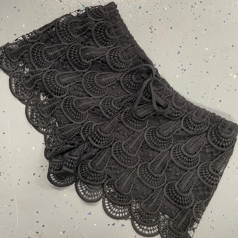 XS Black Shorts